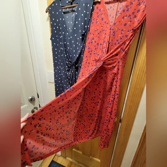 Bundle Of Banana Republic Faux Wrap Dresses Size M - Picture 2 of 5